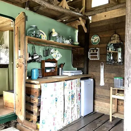 Сasa de vacaciones Serene Eco Retreat With Wood-fired Sauna & Mountain Spring Plunge Near Monchique, Algarve