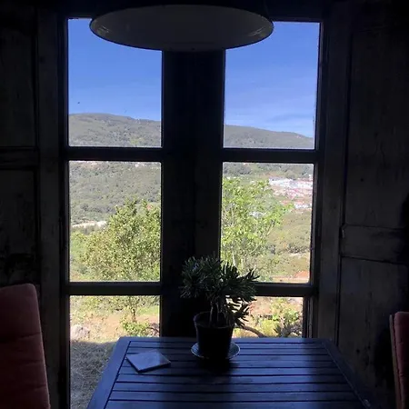 Сasa de vacaciones Serene Eco Retreat With Wood-fired Sauna & Mountain Spring Plunge Near Monchique, Algarve