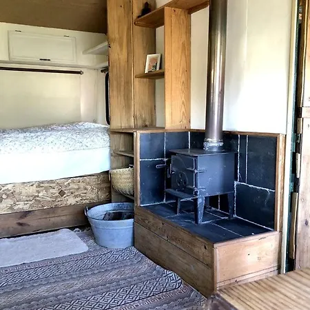 Serene Eco Retreat With Wood-fired Sauna & Mountain Spring Plunge Near Monchique, Algarve *
